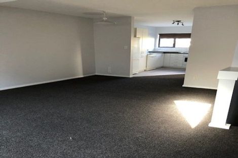 Photo of property in 2/315 Worcester Street, Linwood, Christchurch, 8011