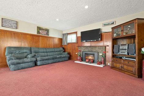 Photo of property in 861 Main North Road, Belfast, Christchurch, 8051