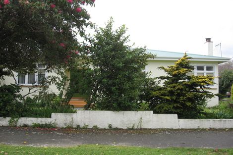Photo of property in 9 Graham Place, West End, Palmerston North, 4410