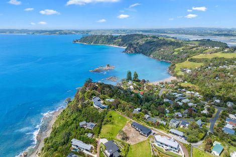 Photo of property in 62-64 Lax Crescent, Leigh, 0985