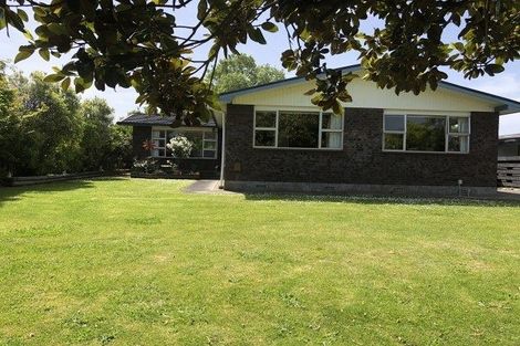 Photo of property in 60 John F Kennedy Drive, Milson, Palmerston North, 4414