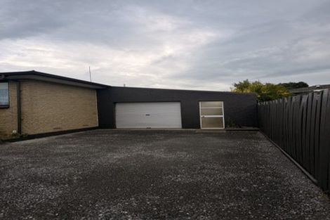 Photo of property in 102 Avon Road, Clifton, Invercargill, 9812