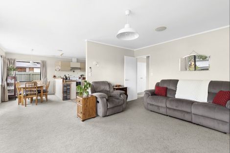 Photo of property in 56 Byron Street, Leamington, Cambridge, 3432