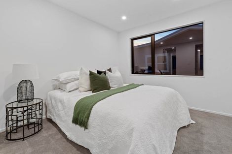 Photo of property in 9f O'donn Avenue, Beach Haven, Auckland, 0626