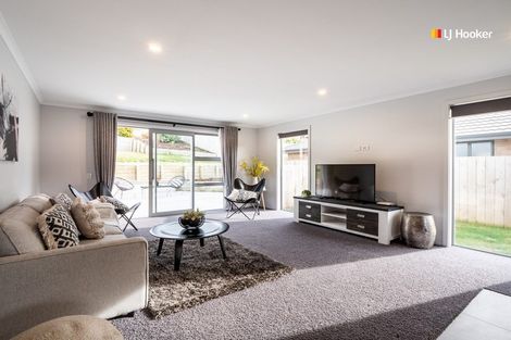 Photo of property in 30 Grandvista Drive, Green Island, Dunedin, 9018