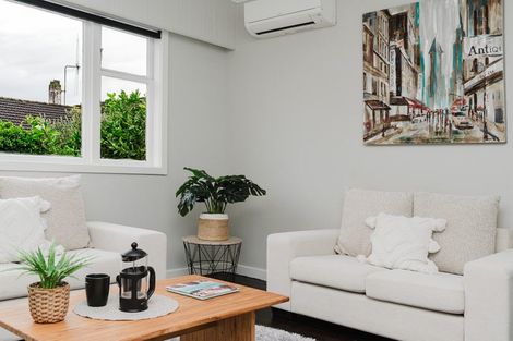 Photo of property in 7a Hume Place, Fairfield, Hamilton, 3214