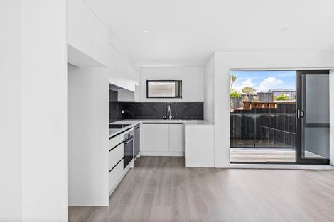 Photo of property in 3/53 Drake Street, Howick, Auckland, 2014