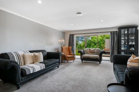 Photo of property in 91 Whaka Street, Maungaturoto, 0520