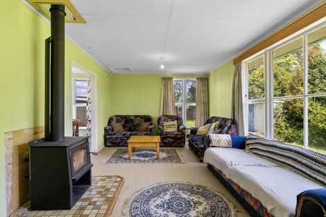 Photo of property in 152 Te Rangitautahanga Road, Turangi, 3334