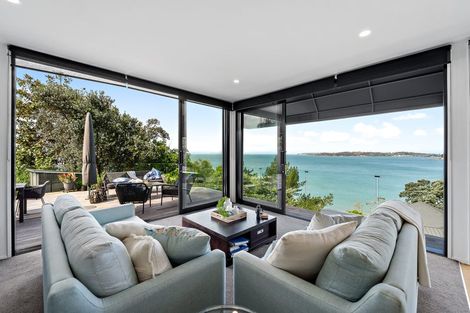 Photo of property in 11a Duncansby Road, Stanmore Bay, Whangaparaoa, 0932