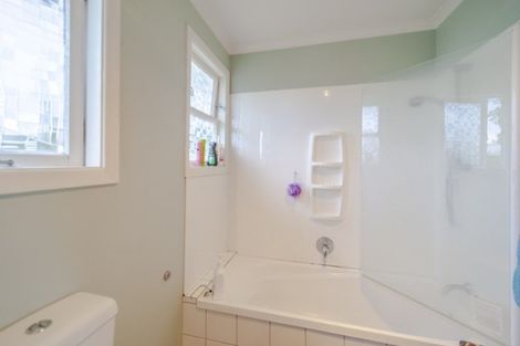 Photo of property in 18 Galway Street, Tamatea, Napier, 4112