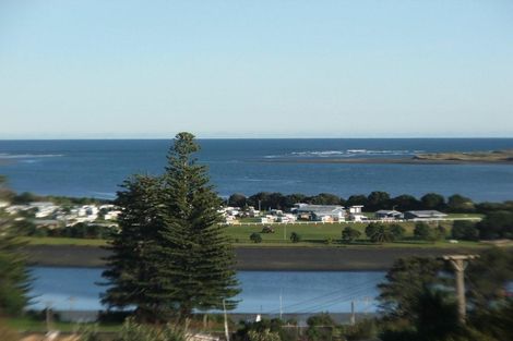 Photo of property in 14 Upper Bow Street, Raglan, 3225