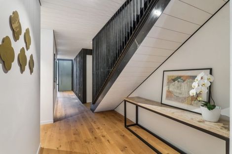 Photo of property in 33 Tirotai Crescent, Westmere, Auckland, 1022