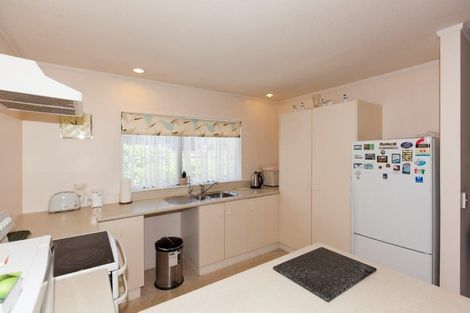 Photo of property in 17b Beachwater Grove, Paraparaumu Beach, Paraparaumu, 5032