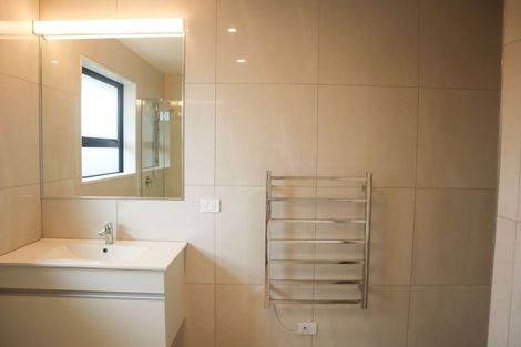 Photo of property in 47c Aorangi Road, Bryndwr, Christchurch, 8053