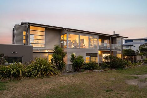 Photo of property in 9 Neptune Place, Waimairi Beach, Christchurch, 8083