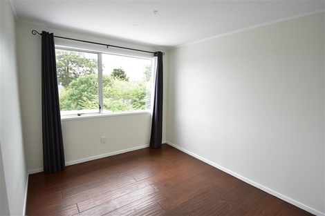 Photo of property in 8 Kelman Road, Kelston, Auckland, 0602