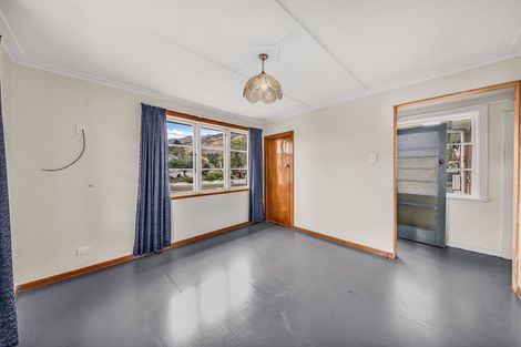 Photo of property in 11 Jedburgh Street, Roxburgh, 9500