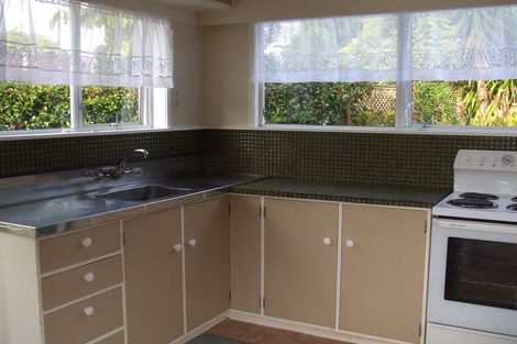 Photo of property in 84a Coronation Road, Hillcrest, Auckland, 0627