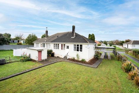 Photo of property in 39 Andrew Avenue, Roslyn, Palmerston North, 4414