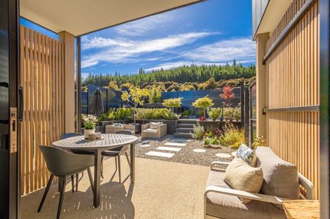 Photo of property in 6 Platinum Ridge, Wanaka, 9305