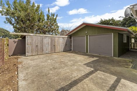 Photo of property in 3 Atkinson Avenue, Otaki Beach, Otaki, 5512