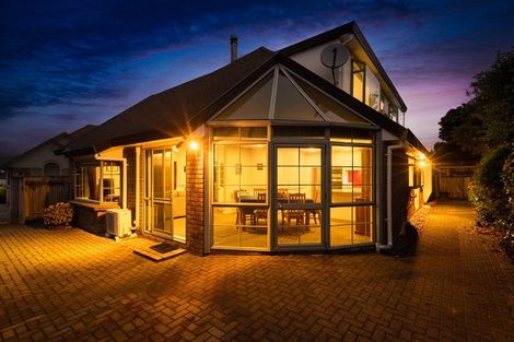 Photo of property in 2/268 Rosetta Road, Raumati Beach, Paraparaumu, 5032