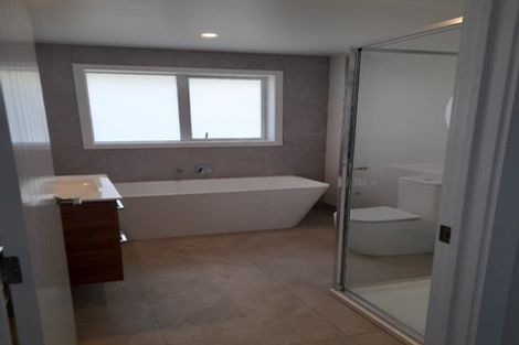 Photo of property in 1 Nottingham Road, Omokoroa, 3114