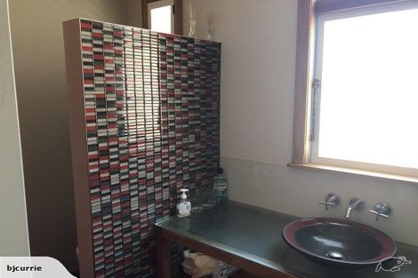 Photo of property in 32 Hardie Street, Hokowhitu, Palmerston North, 4410