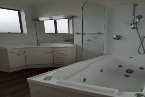 Photo of property in 266 Manly Street, Paraparaumu Beach, Paraparaumu, 5032