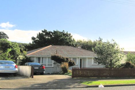Photo of property in 116 Sievers Grove, Cannons Creek, Porirua, 5024
