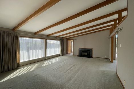 Photo of property in 9 Gilliam Street, New Lynn, Auckland, 0600