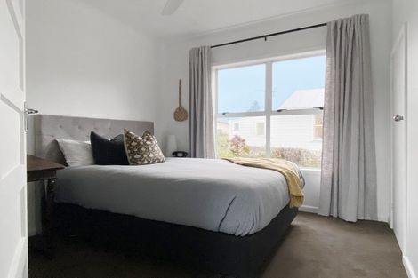 Photo of property in 7 Petane Road, Bay View, Napier, 4104