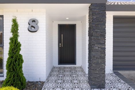 Photo of property in 8 Nicole Place, Papamoa Beach, Papamoa, 3118