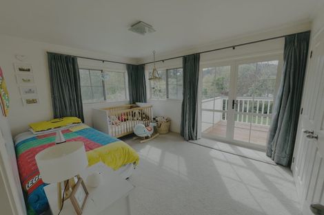 Photo of property in 1098 Peak Road, Helensville, 0875