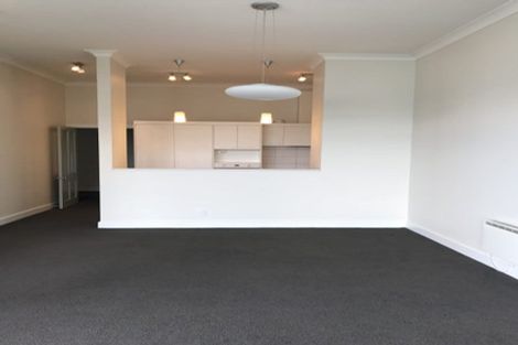 Photo of property in 7 Oriental Terrace, Oriental Bay, Wellington, 6011