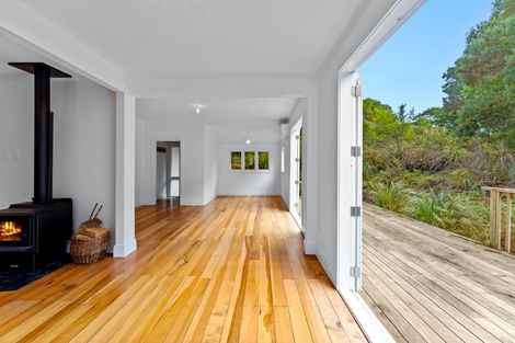 Photo of property in 120 Rangiora Road, Kaiwaka, 0573