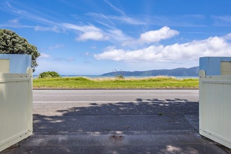 Photo of property in 80a Marine Parade, Paraparaumu Beach, Paraparaumu, 5032