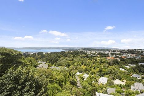 Photo of property in 51 Harbour View Road, Northland, Wellington, 6012