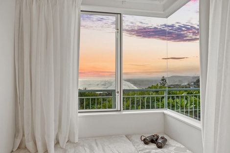 Photo of property in 77 Waitea Road, Muriwai, 0881