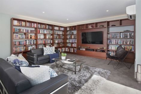 Photo of property in 117 Glandovey Road, Strowan, Christchurch, 8052