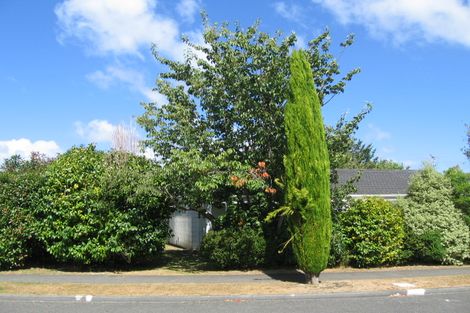 Photo of property in 11 Denver Grove, Totara Park, Upper Hutt, 5018