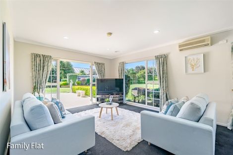 Photo of property in 18 Emerald Hill Drive, Birchville, Upper Hutt, 5018