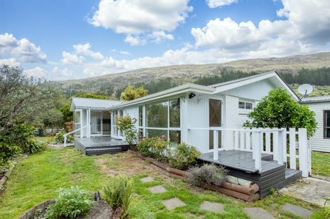 Photo of property in 136 Wakefield Avenue, Sumner, Christchurch, 8081