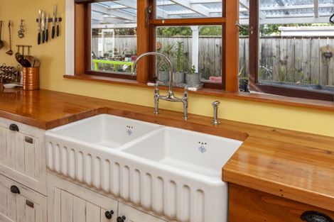 Photo of property in 14 Goldsborough Avenue, Raumati Beach, Paraparaumu, 5032