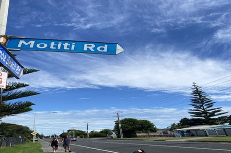 Photo of property in 36 Motiti Road, Papamoa Beach, Papamoa, 3118