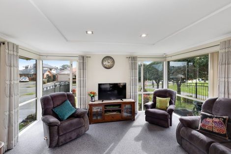 Photo of property in 15 Becmead Drive, Harewood, Christchurch, 8051