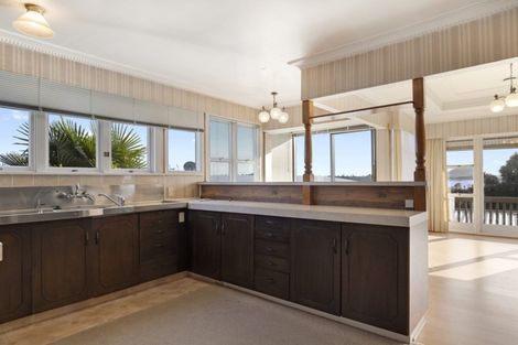 Photo of property in 138 Third Avenue, Tauranga, 3110