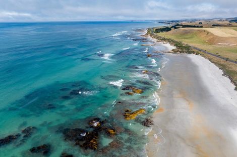 Photo of property in 11 Dicksons Road, Kuri Bush, Brighton, 9091