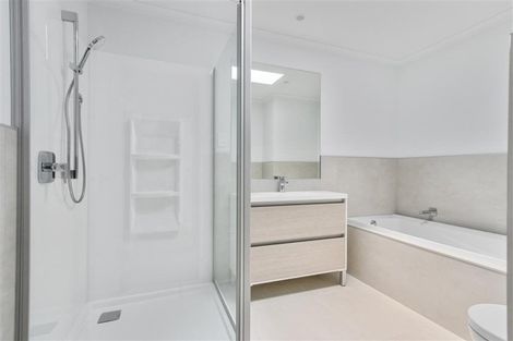 Photo of property in 36 Vincent Mcgrath Crescent, Swanson, Auckland, 0614